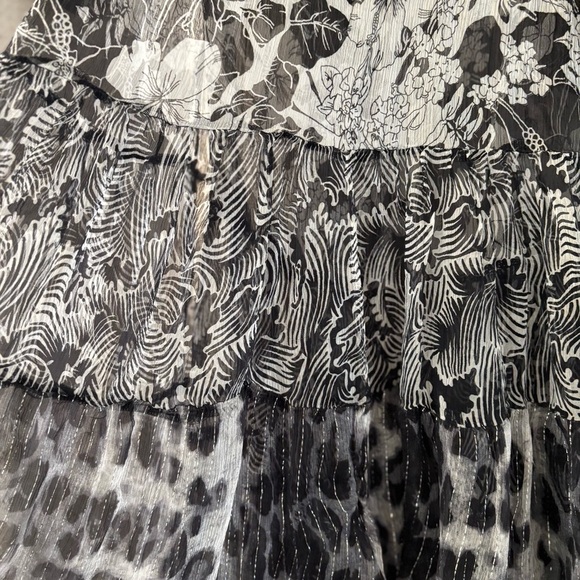 kimchi & blue Black and White Sheer flirty Dress. Multi-patterned.Likely size XS - Picture 6 of 10